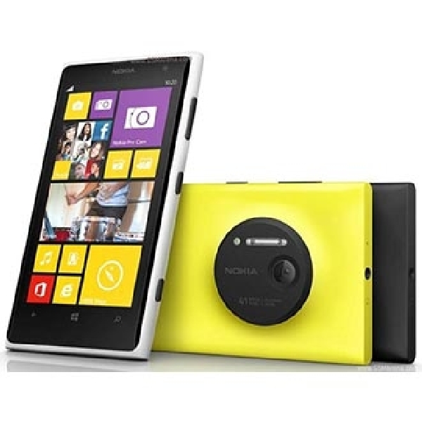 Microsoft Banting Harga Lumia 1020, Kini Cuma 4 Jutaan