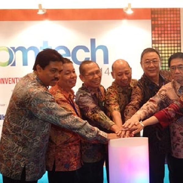 Indocomtech 2014  Dibuka, Waktunya Berburu Gadget Murah dan Informasi Teknologi Terbaru